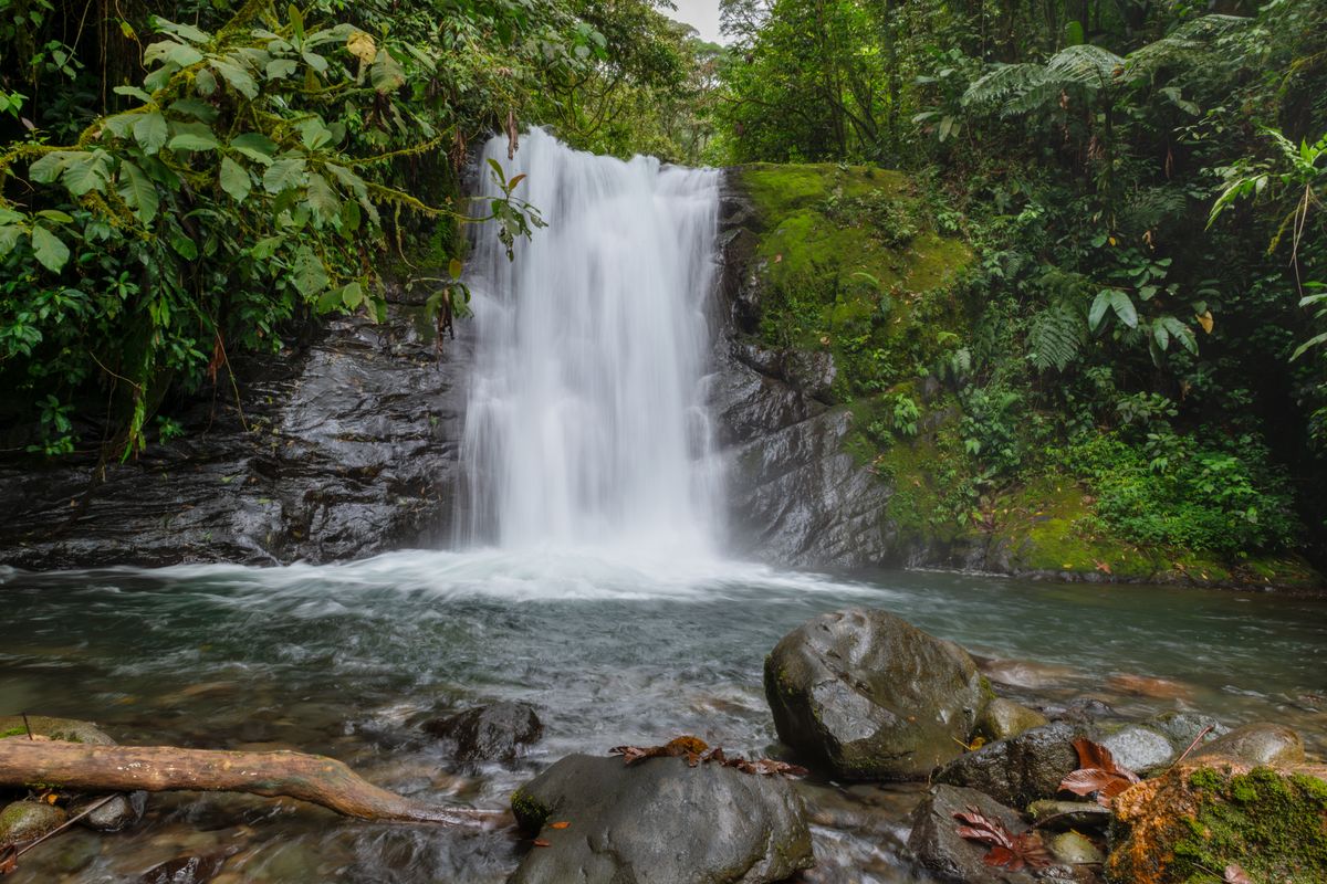 Catarata en Costa Rica
